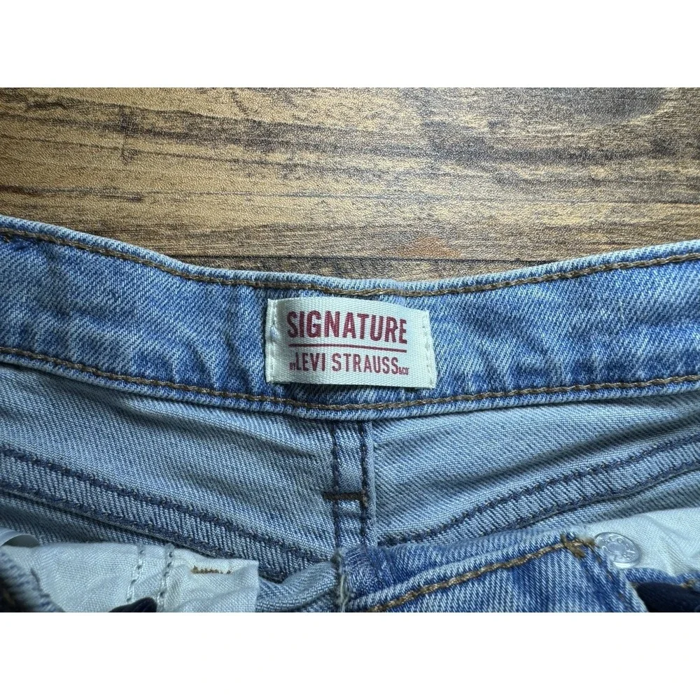 Signature‎ Levi Strauss 5164 Girls Denim Shorts Size 7 Light Wash Frayed Hem